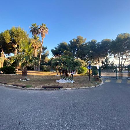 Appartement Face Mer Et Port Santa Lucia Climatise Et Wifi Saint-Raphaël 외부 사진