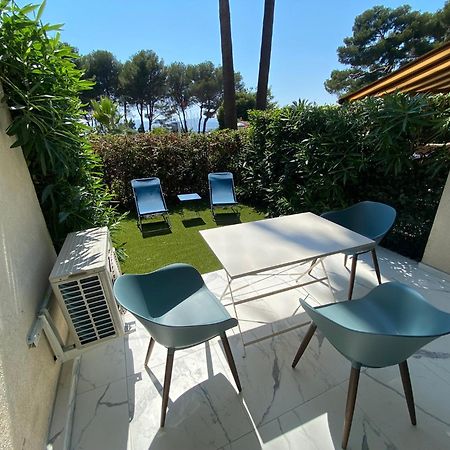 Appartement Face Mer Et Port Santa Lucia Climatise Et Wifi Saint-Raphaël 외부 사진