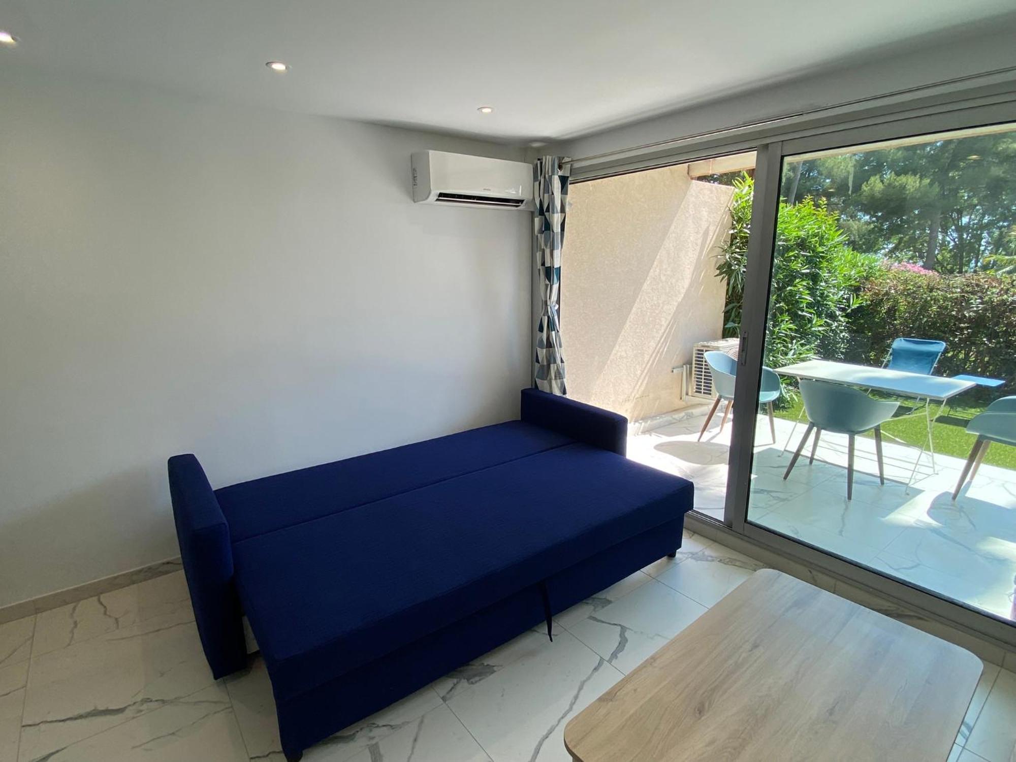 Appartement Face Mer Et Port Santa Lucia Climatise Et Wifi Saint-Raphaël 외부 사진