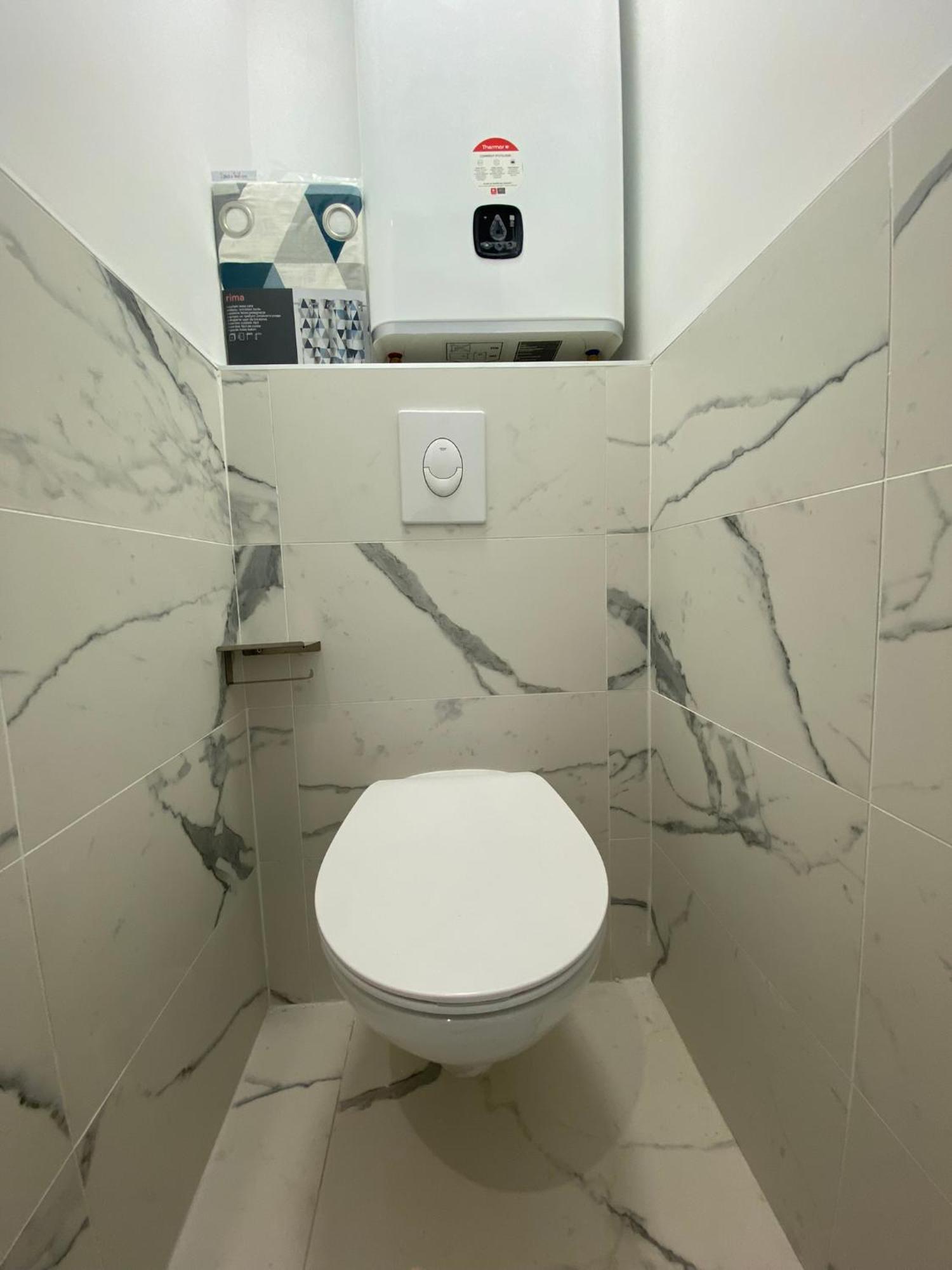 Appartement Face Mer Et Port Santa Lucia Climatise Et Wifi Saint-Raphaël 외부 사진