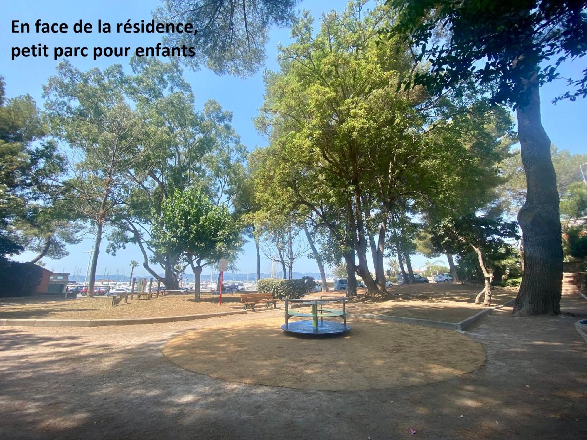 Appartement Face Mer Et Port Santa Lucia Climatise Et Wifi Saint-Raphaël 외부 사진