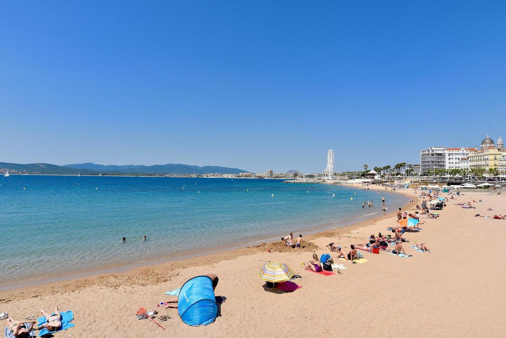 Appartement Face Mer Et Port Santa Lucia Climatise Et Wifi Saint-Raphaël 외부 사진